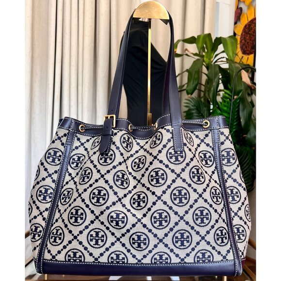 ✺ AUTHENTIC TORY BURCH BLUE AND CREAM MONOGRAM SHOULDER BAG - Picture 4 of 14